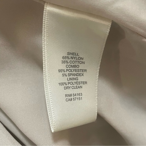 Eliza J Cobalt Blue Floral Lace Bell Sleeve Shift Dress Sz 4 - Picture 8 of 10